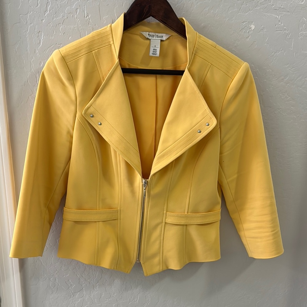 White House Black Market Yellow Blazer with Structured Shoulders